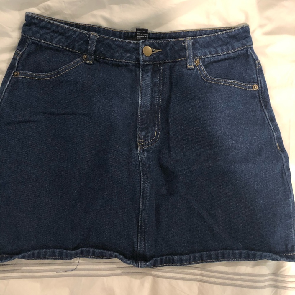 Dark denim skirt